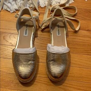 Steve Madden lace up espadrilles